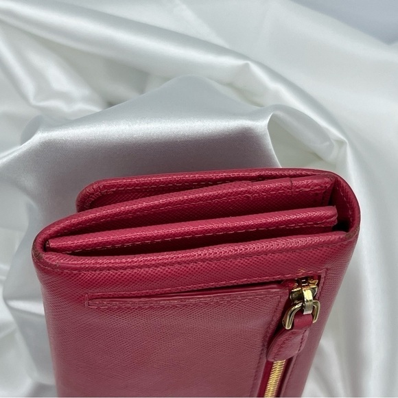 REDUCED! PRADA Saffiano Pink Leather Long Wallet *Full Inclusion* - Picture 3 of 11
